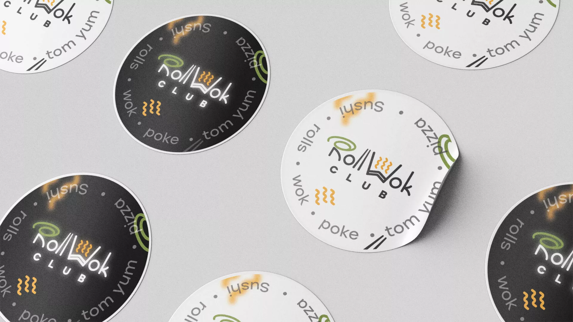 Разработка наклеек для суши-бара «Roll Wok Club» в Зубцове